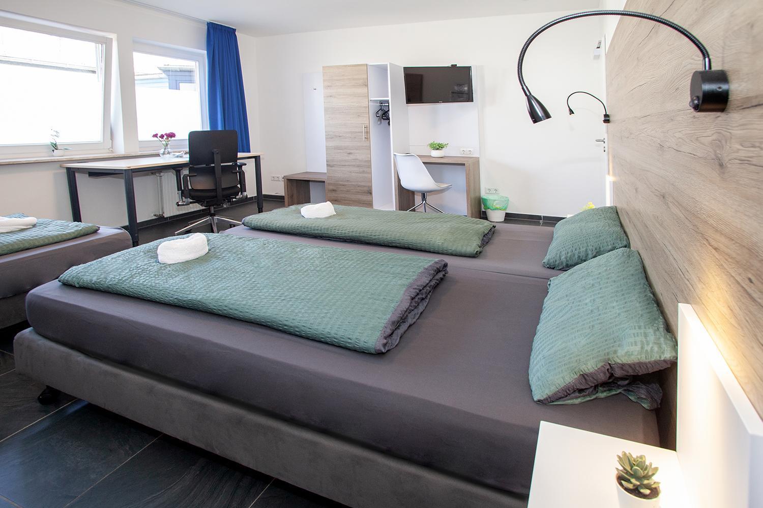 Mk Hostel Oyten - Free Wifi & Parking - 24H Check-In Ngoại thất bức ảnh